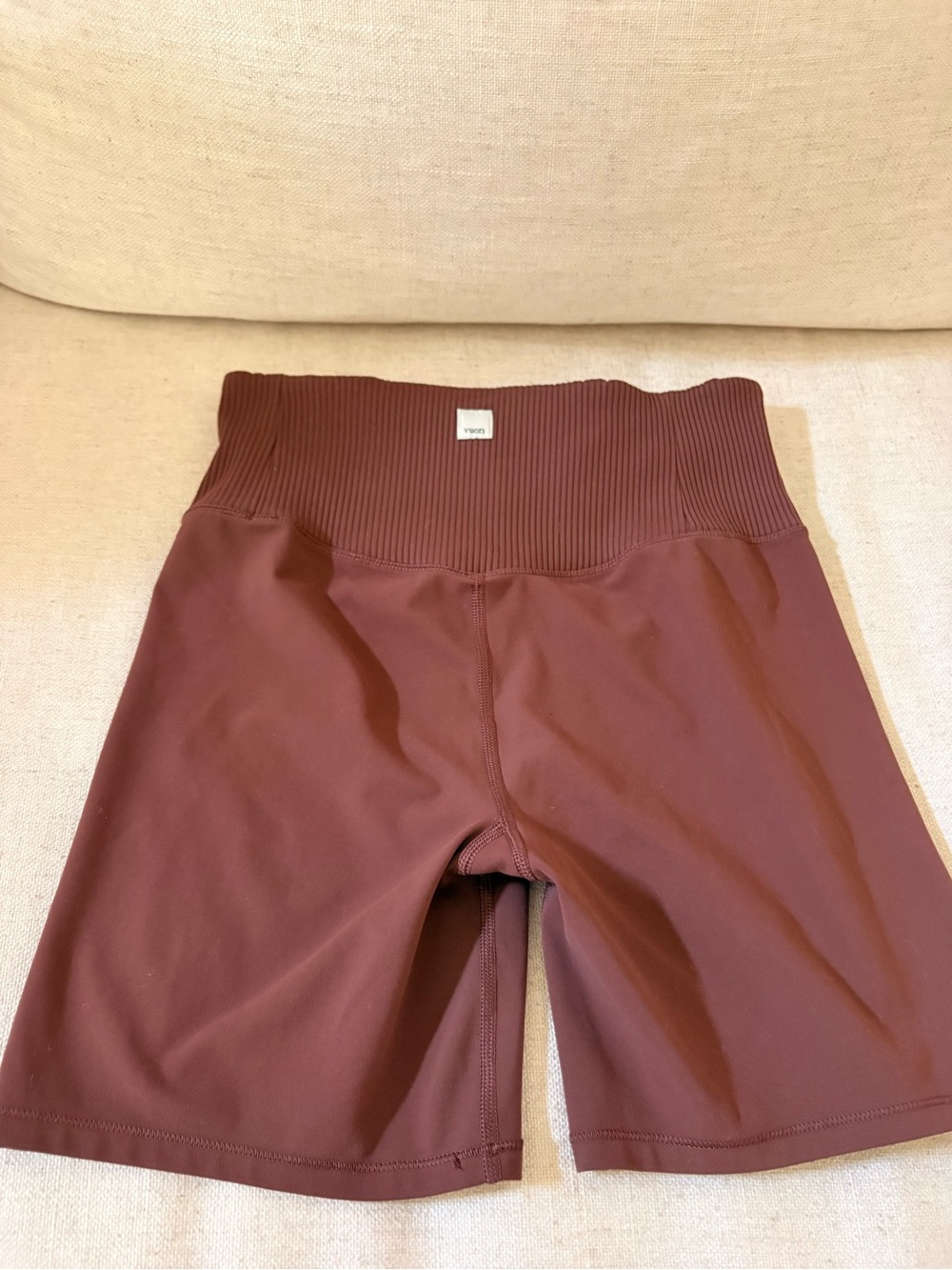 Vuori Ribbed Waistband Active Shorts - Burgundy